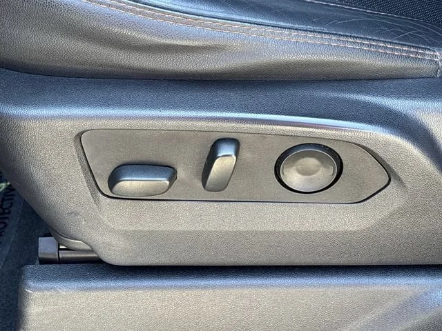 Used 2024 Thunderstorm Gray GMC AT4 image 22