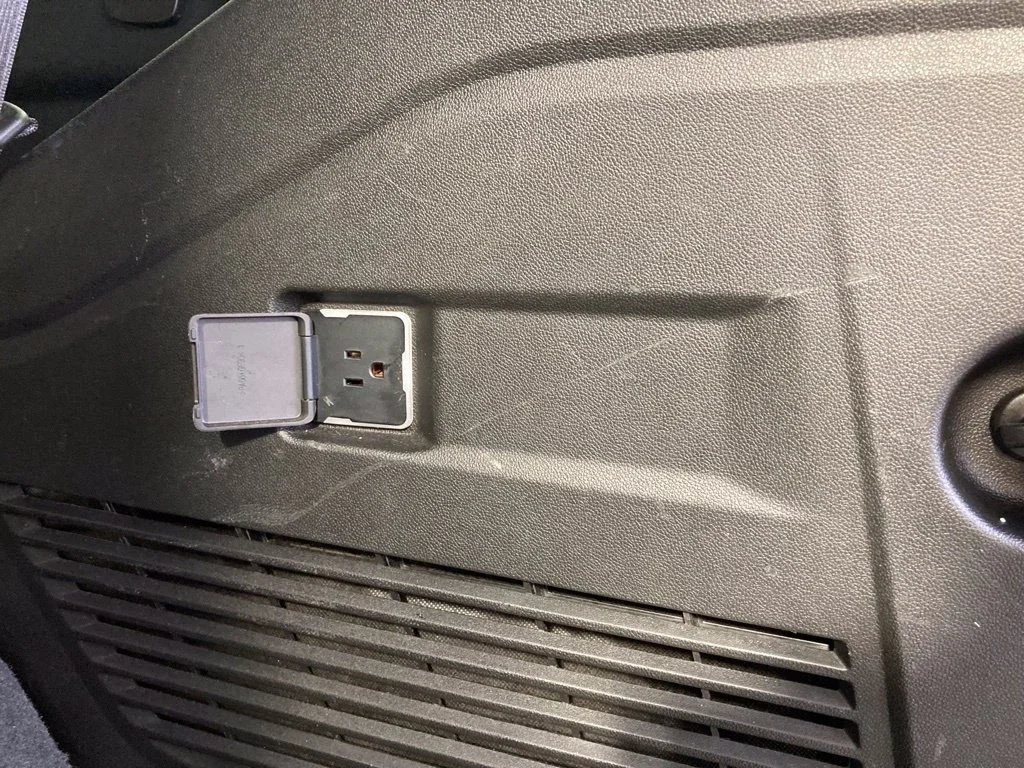 Used 2023 Gray Chevrolet LT image 25