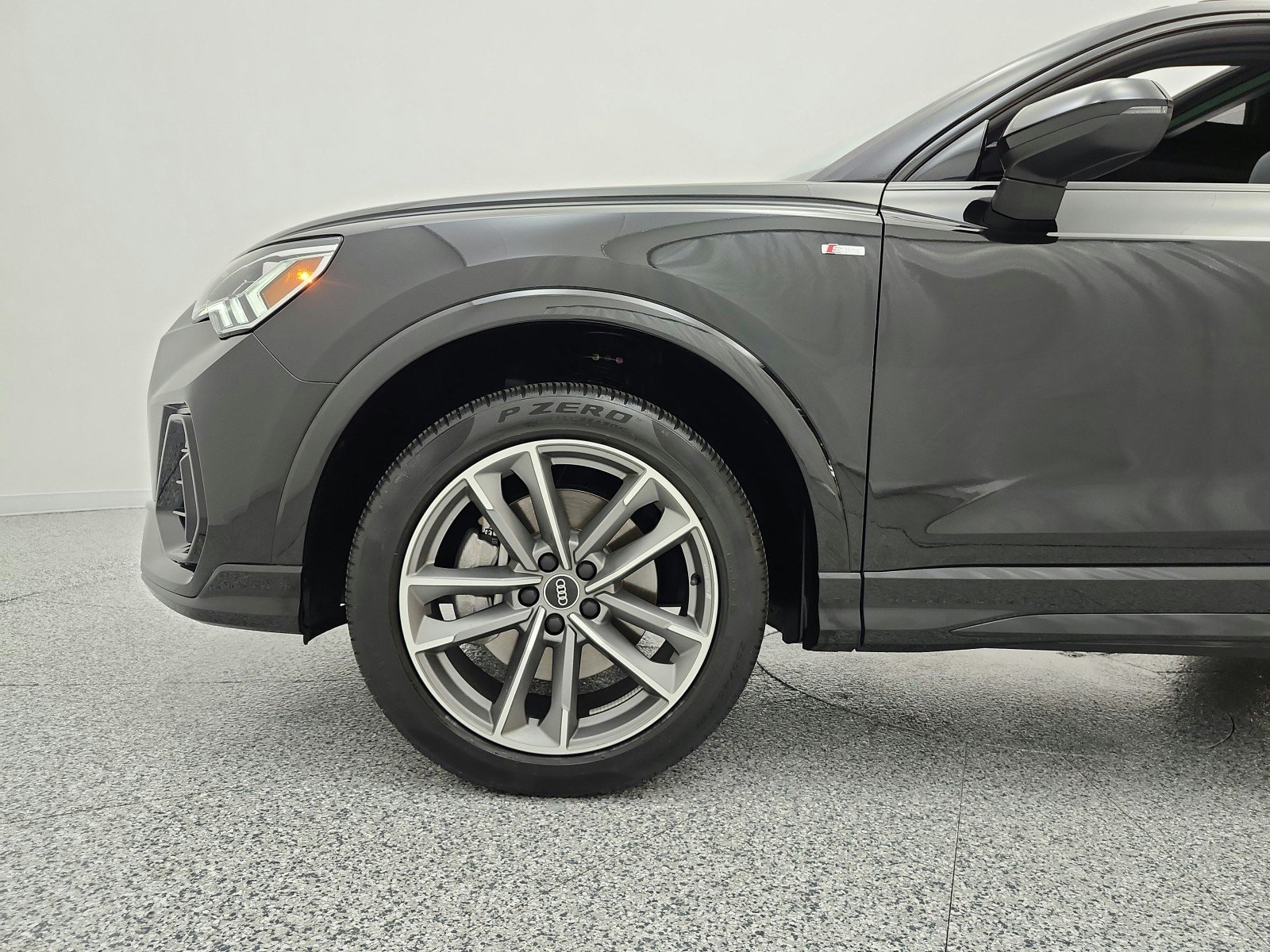Used 2023 Mythos Black Metallic Audi S line Premium image 18
