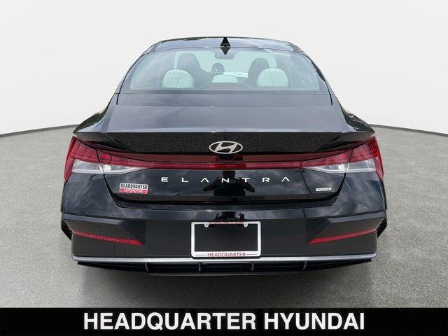 New 2026 Black Hyundai Limited image 3