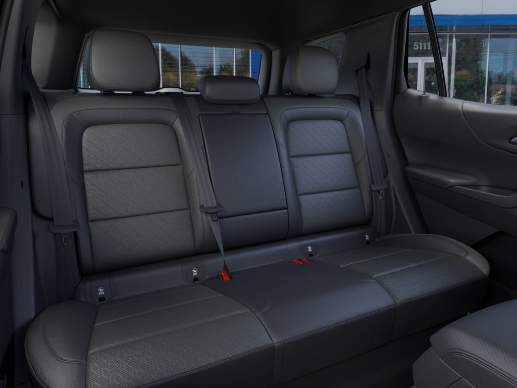2027 Chevrolet Equinox LT - Photo 17