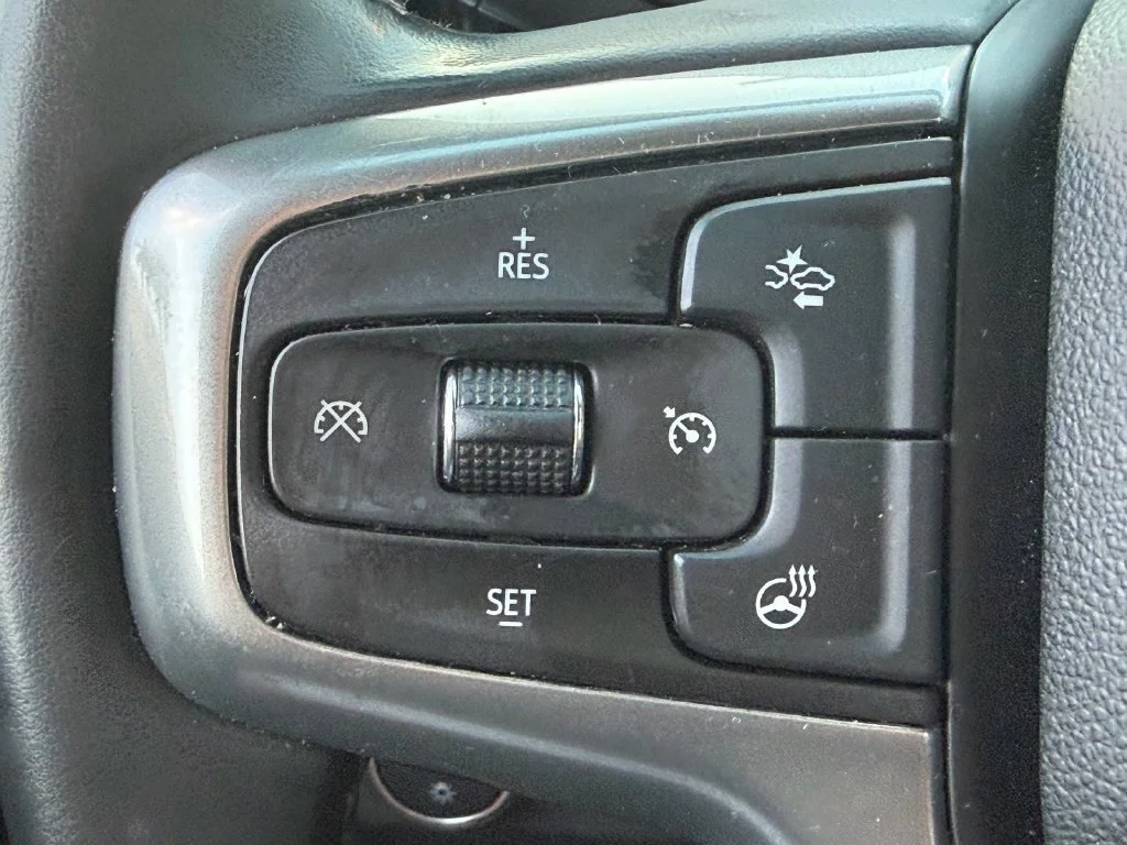 Used 2024 Black Chevrolet LT (2FL) image 30