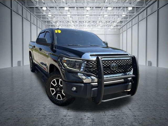 Used 2019 Black Toyota SR5 image 2