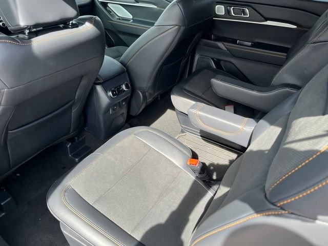 New 2026 Space White Metallic Ford Tremor® image 16