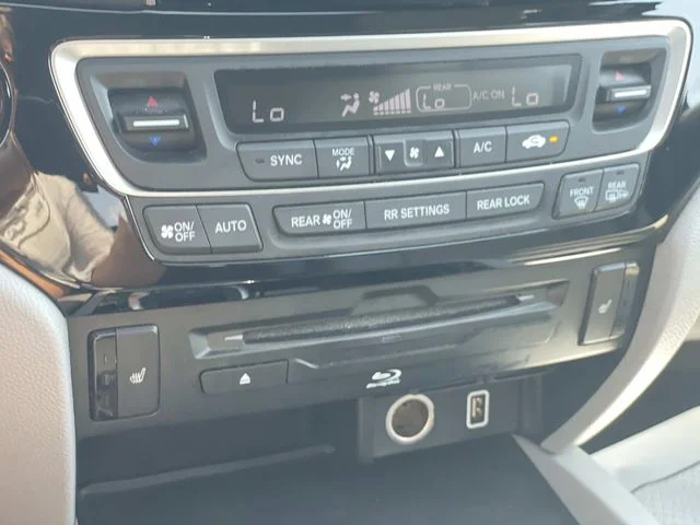 Used 2019 Gray Honda Touring image 30
