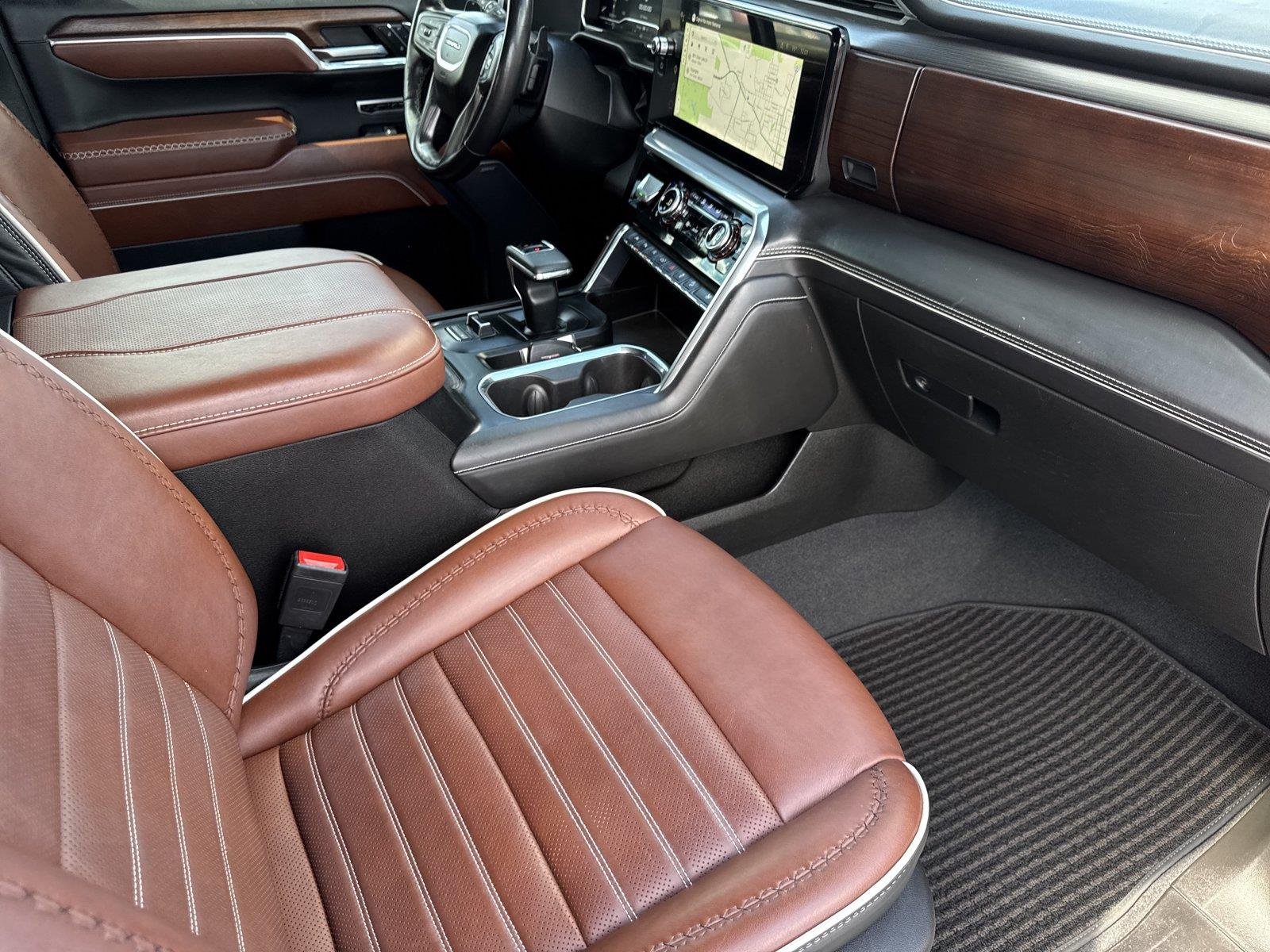 Used 2023 STERLING METALLIC GMC Denali Ultimate image 35