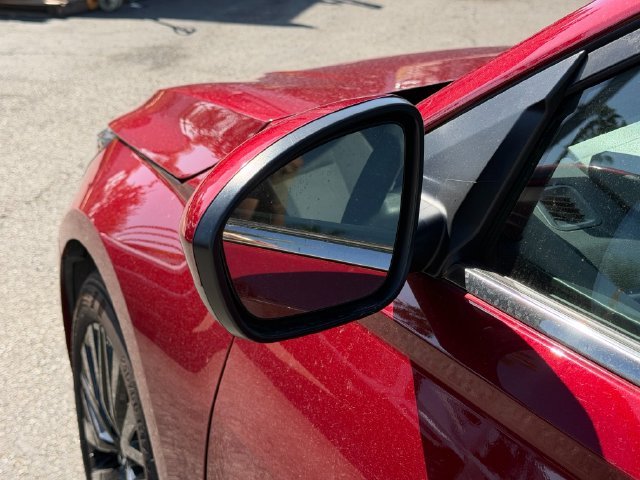 Used 2025 Red Nissan 2.5 SV image 11