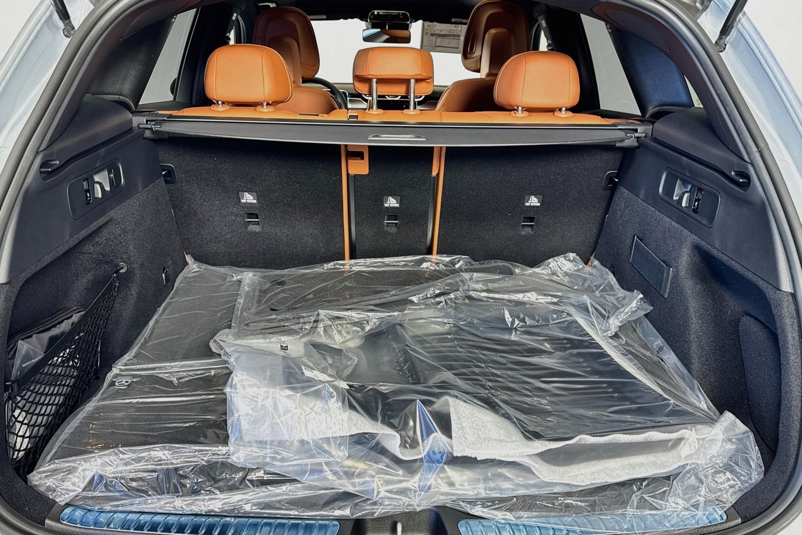 New 2026 Cirrus Silver Metallic Mercedes-Benz GLC 300 image 24