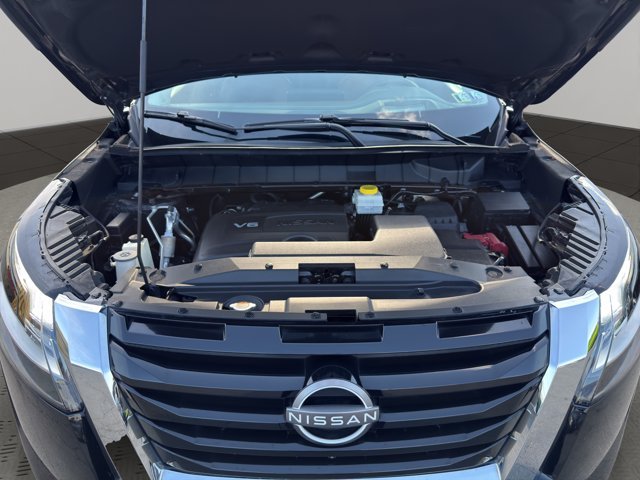 Used 2022 Super Black Nissan Platinum image 20