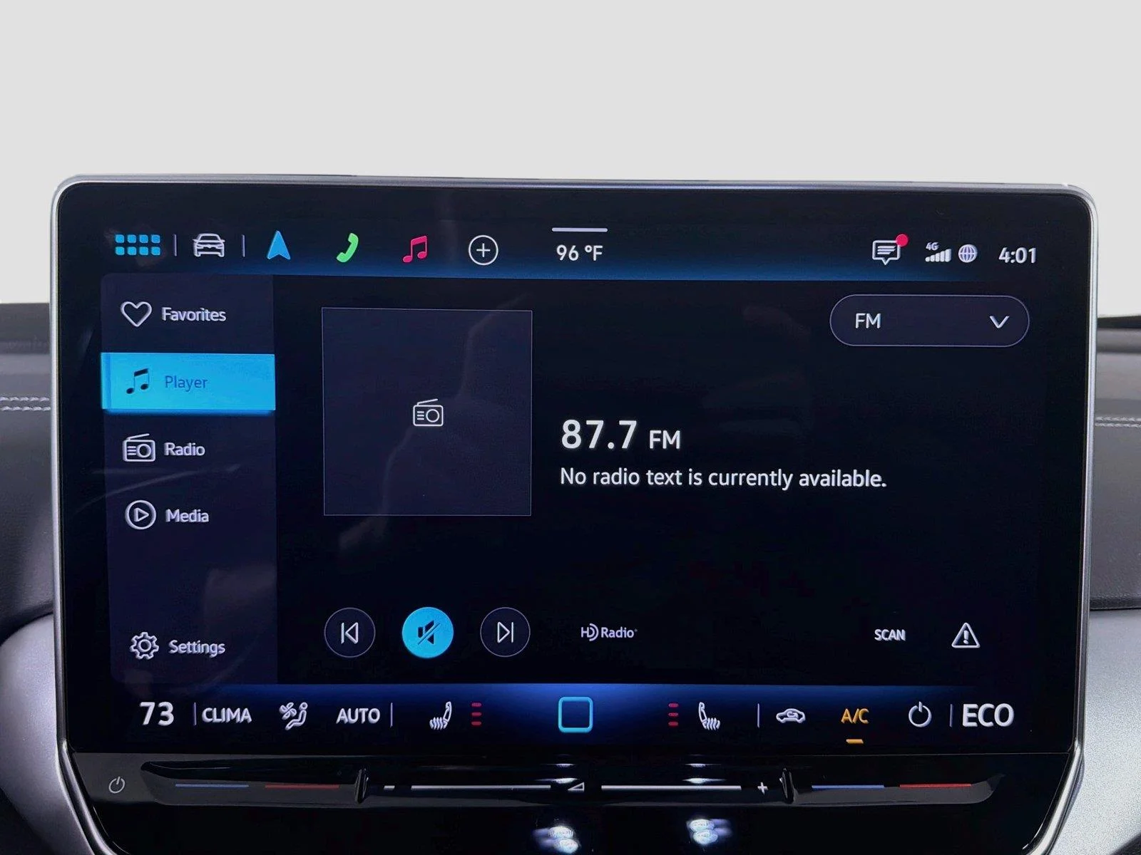 Certified Used 2025 Pure Gray Volkswagen Pro image 14