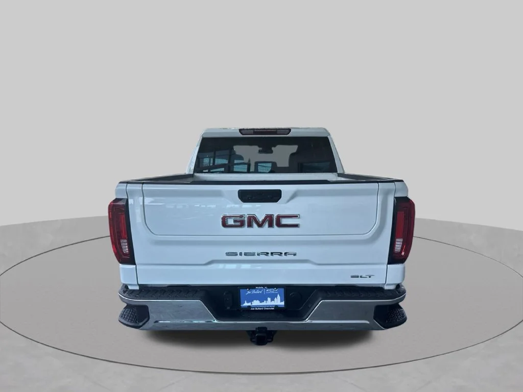 Used 2025 Summit White GMC SLT image 7