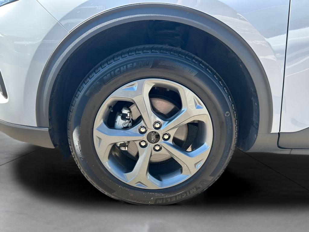 Used 2025 Silver Metallic Ford ST-Line image 22