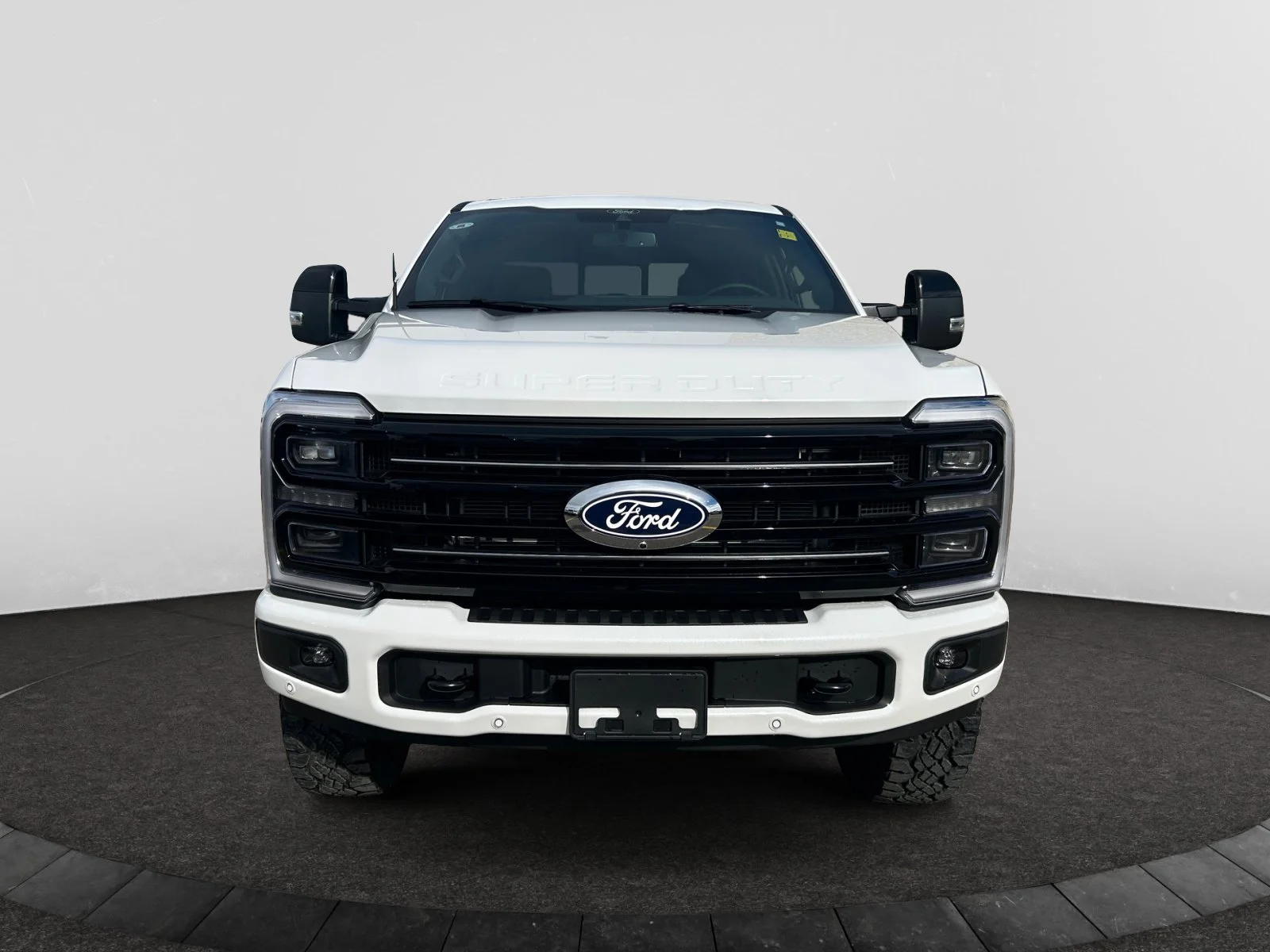 New 2027 Star White Metallic Tri-Coat Ford Platinum image 8