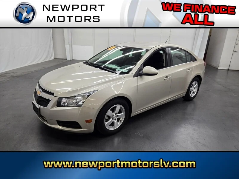 2013 Chevrolet Cruze 1LT Auto's photo