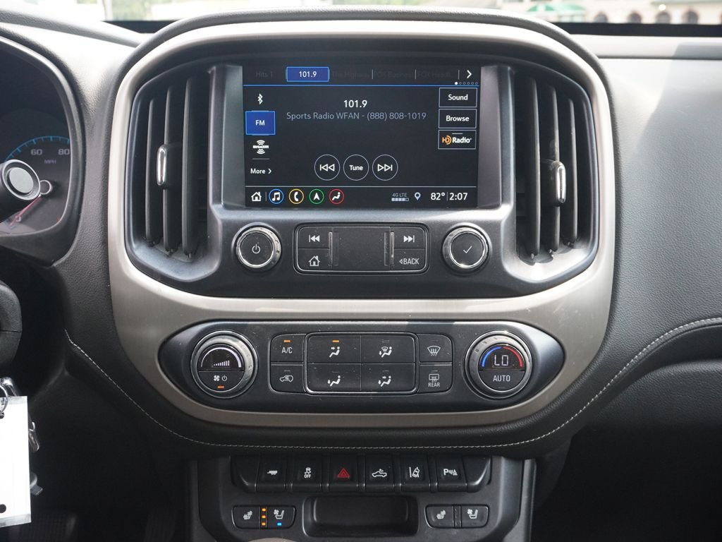 Used 2022 Black GMC Denali image 40