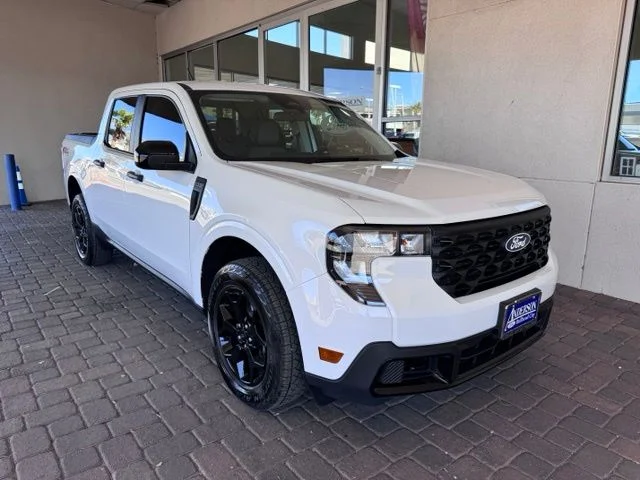 Certified Used 2025 Oxford White Ford XLT image 7