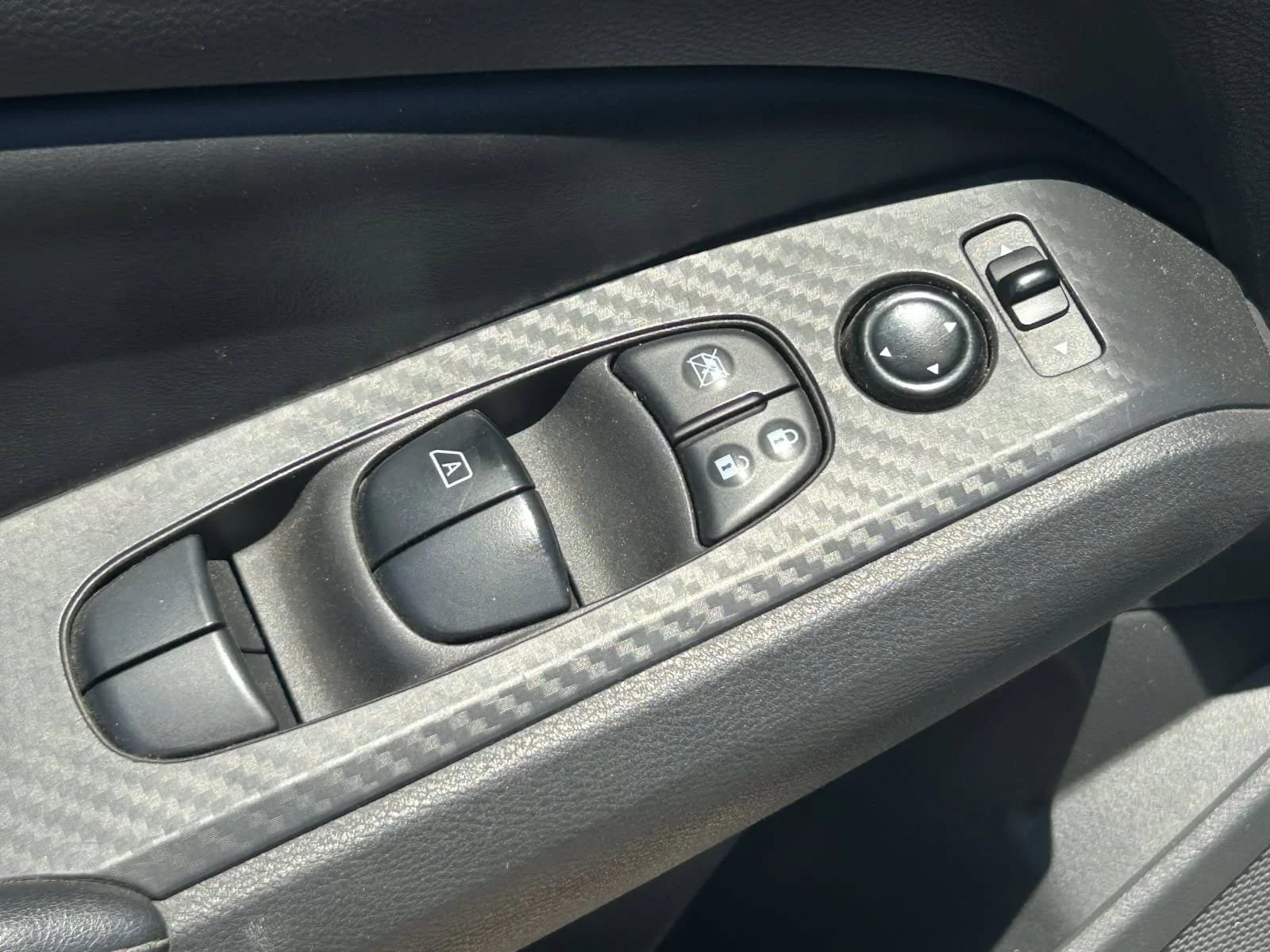 2022 Nissan Altima SV - Photo 30