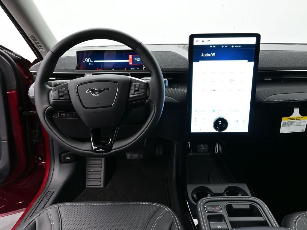 2025 Ford Mustang Mach-E Premium - Photo 15