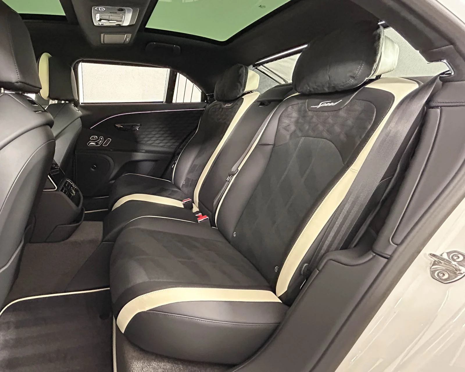 New 2026  Bentley Speed image 36