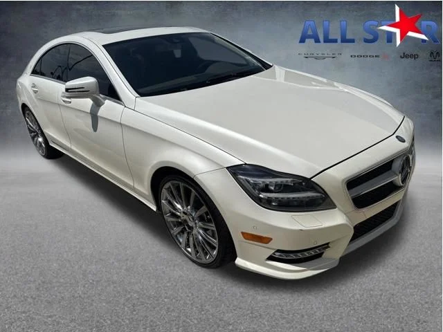 Used 2013  Mercedes-Benz CLS 550 image 1