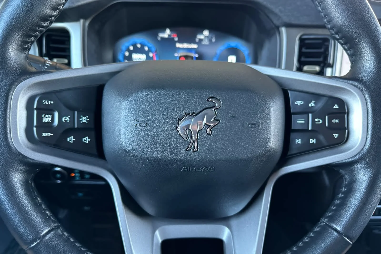 Certified Used 2025 Desert Sand Ford Badlands image 24