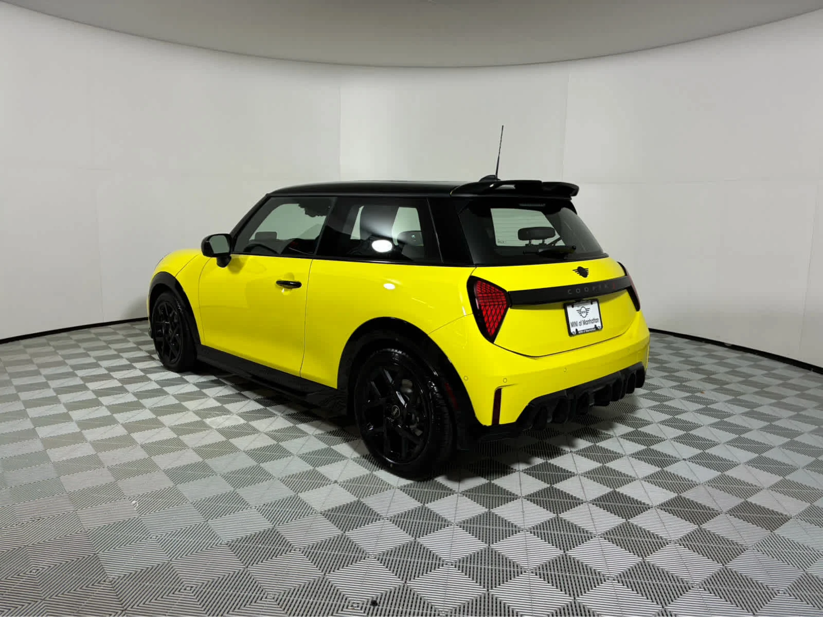 2026 MINI Hardtop 2 Door S - Photo 5
