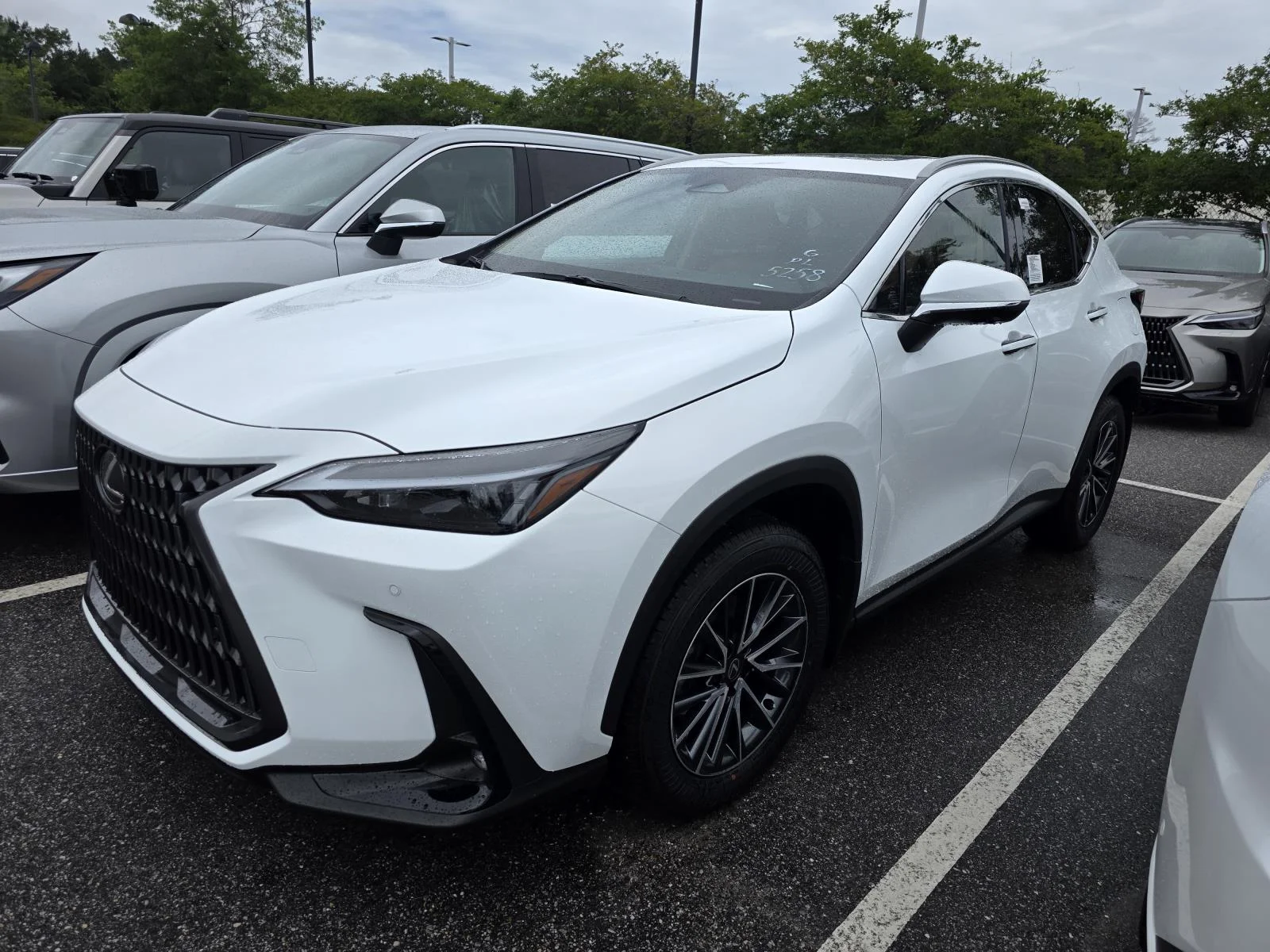 2026 Lexus NX 450h+ 450h+ Premium AWD's photo