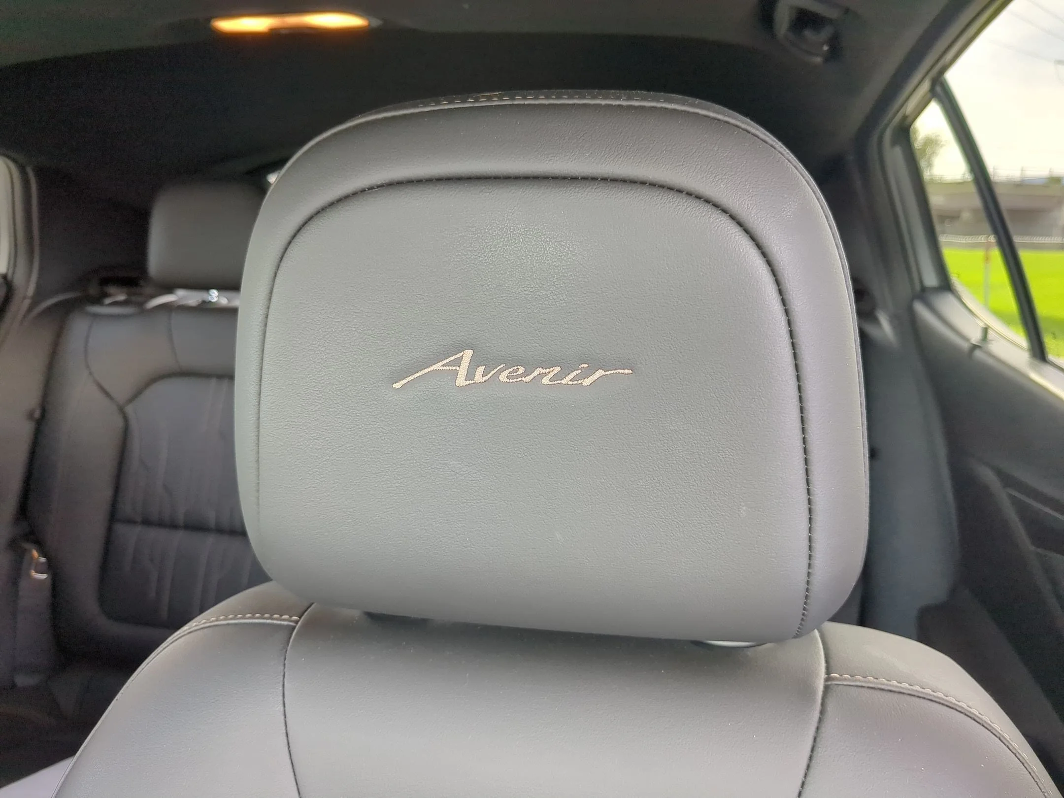 Used 2024 Moonstone Gray Metallic Buick Avenir image 25