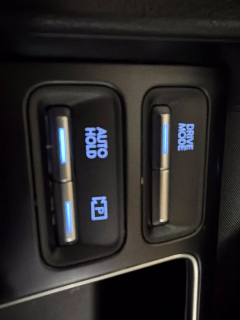 Used 2024 Transmission Blue Hyundai SEL image 31