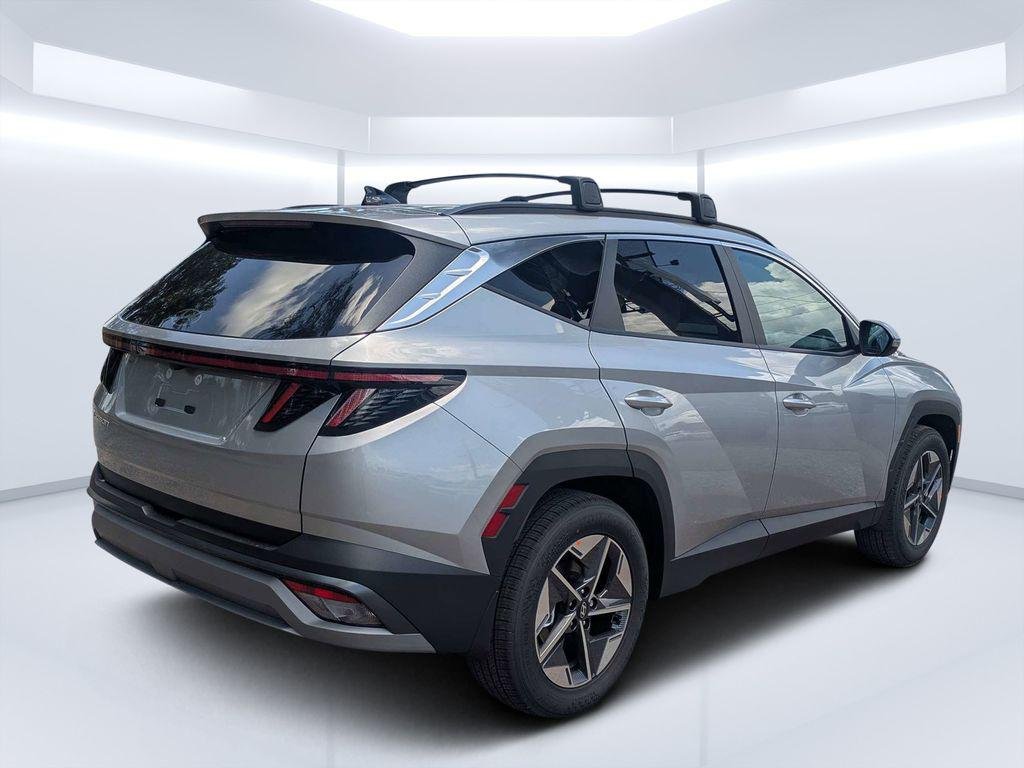 New 2026 Silver Hyundai SEL Premium FWD image 3