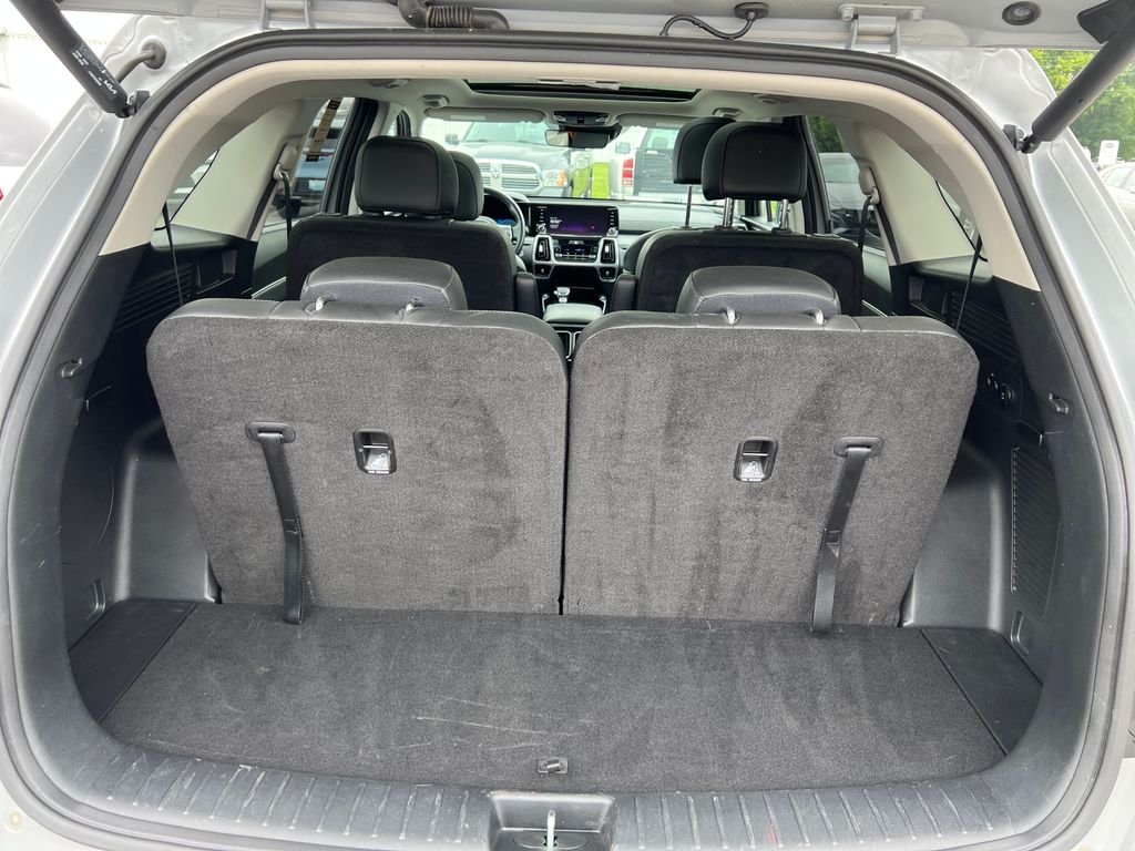 Used 2023 Gray Kia SX image 9