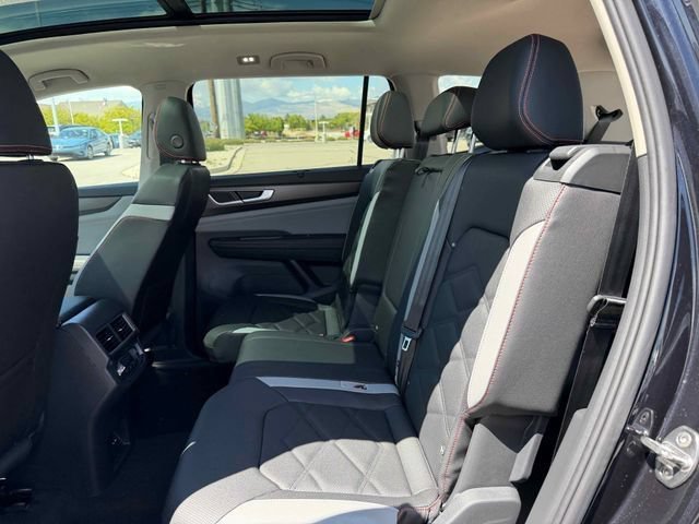 New 2026 Deep Black Volkswagen 2.0T Peak Edition image 29