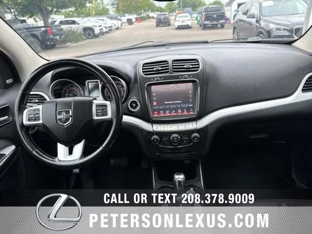 Used 2014 Silver Dodge R/T image 15