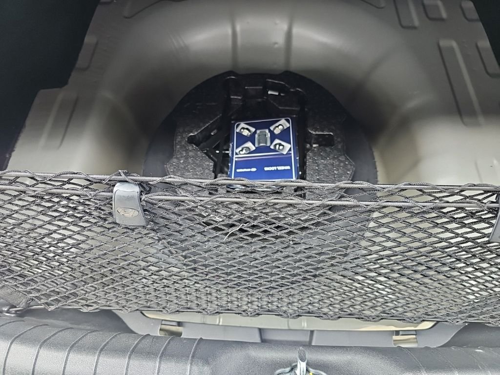 Certified Used 2023 Silver Hyundai SEL image 31
