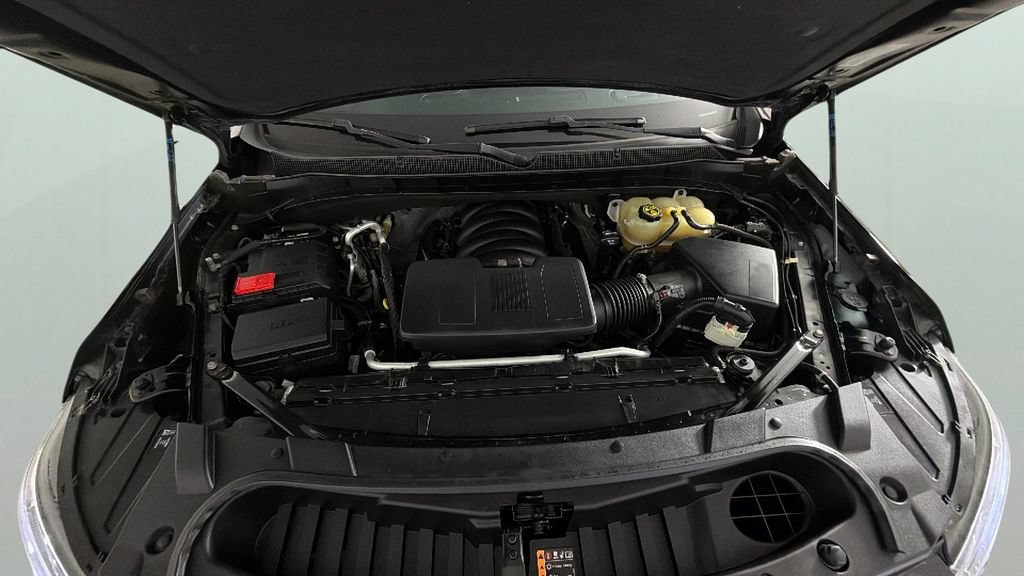 Used 2022 Black Chevrolet LT image 33