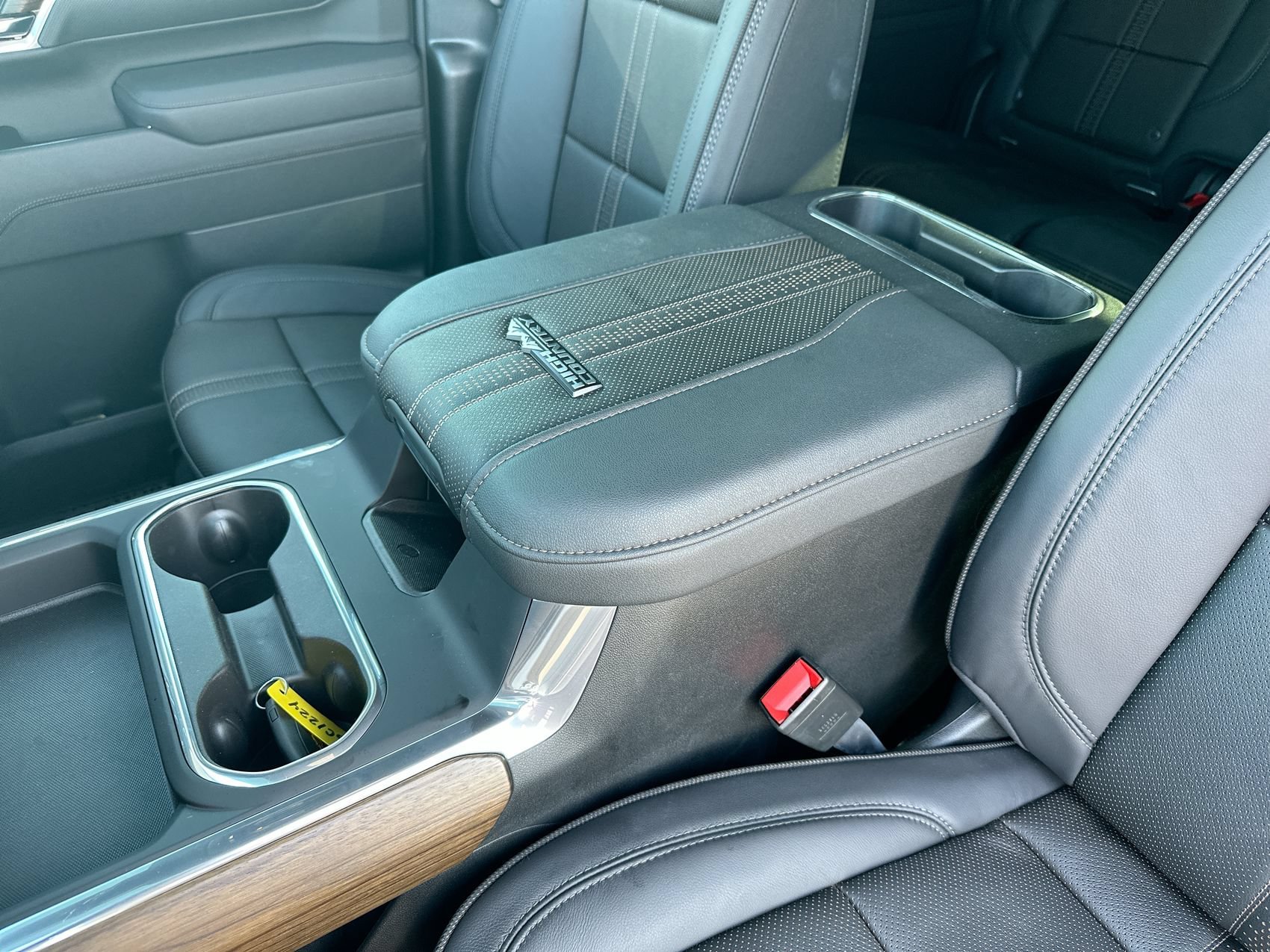 New 2026 Sterling Gray Metallic Chevrolet High Country image 19