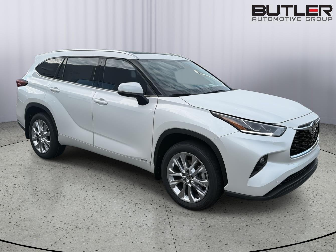 New 2026 Wind Chill Pearl Toyota Limited image 8