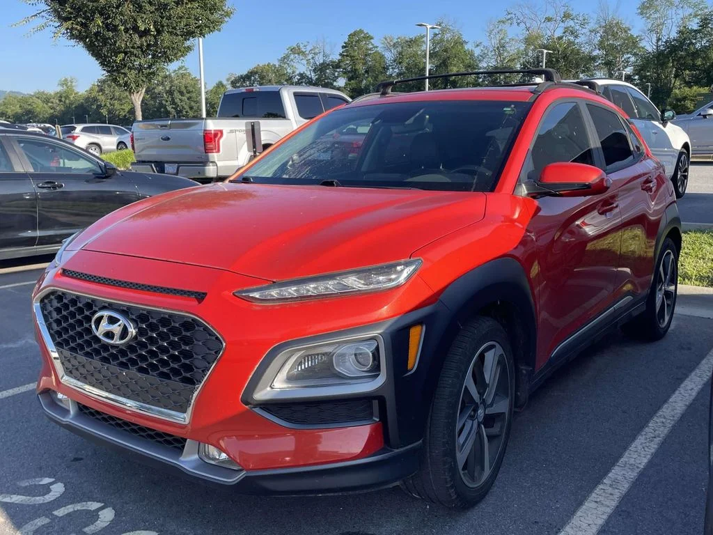 Used 2020 Sunset Orange Hyundai Limited image 2