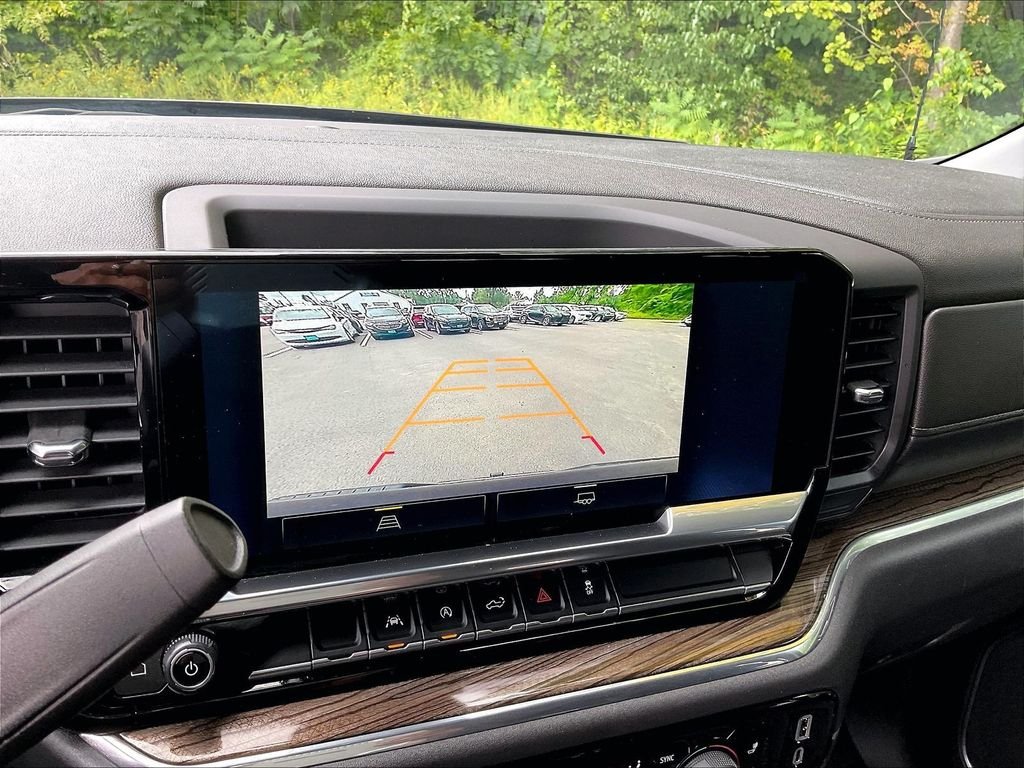 Used 2023 Gray Chevrolet LT image 16