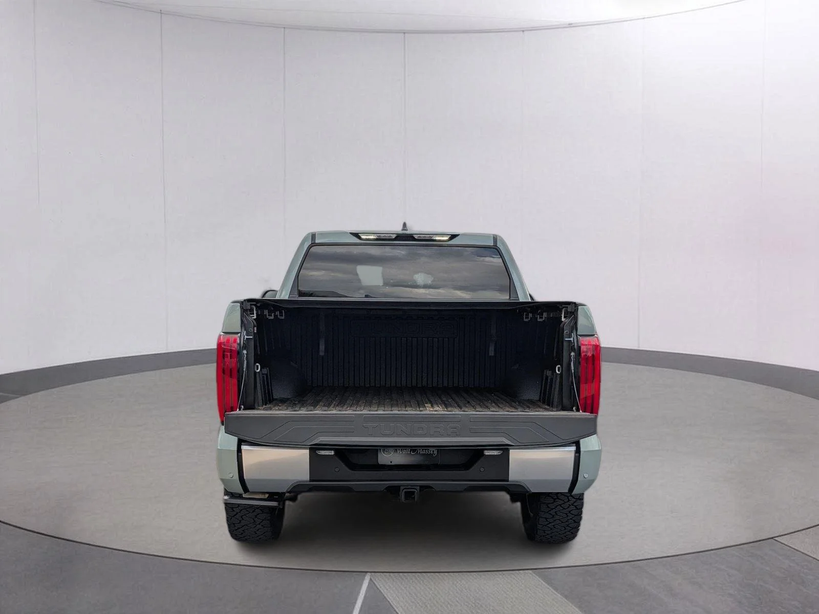 Used 2025 Lunar Rock Toyota Limited image 5