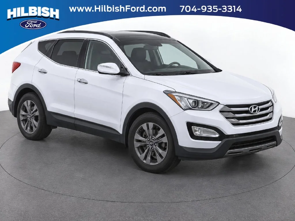 Used 2014 White Hyundai Base image 1