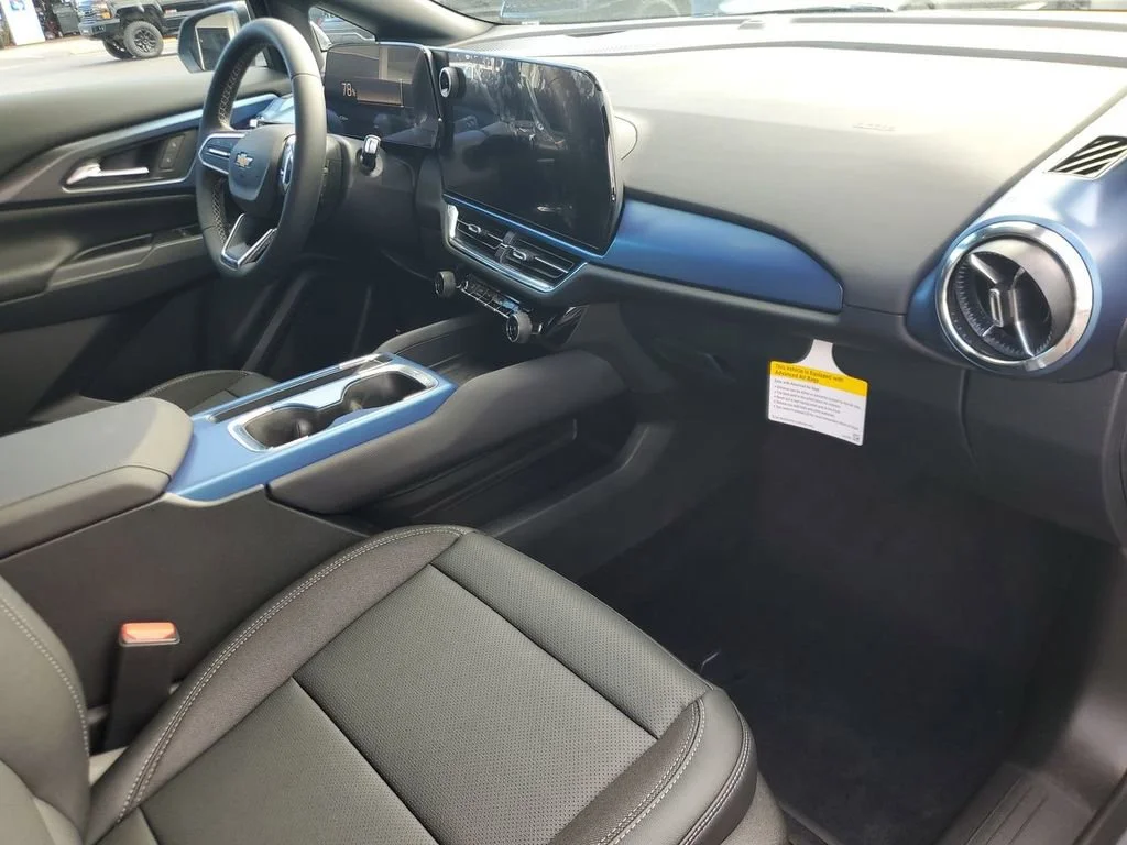 New 2026 Sterling Gray Metallic Chevrolet LT image 28