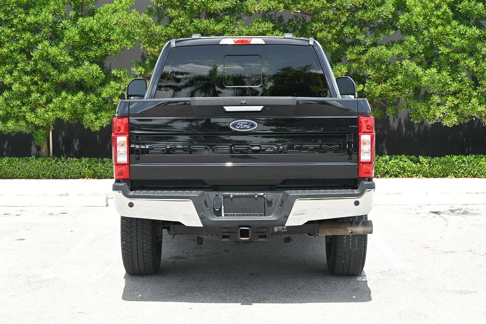 Used 2022 Black Ford Lariat image 3