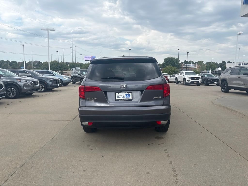 Used 2016 Gray Honda EX-L image 6