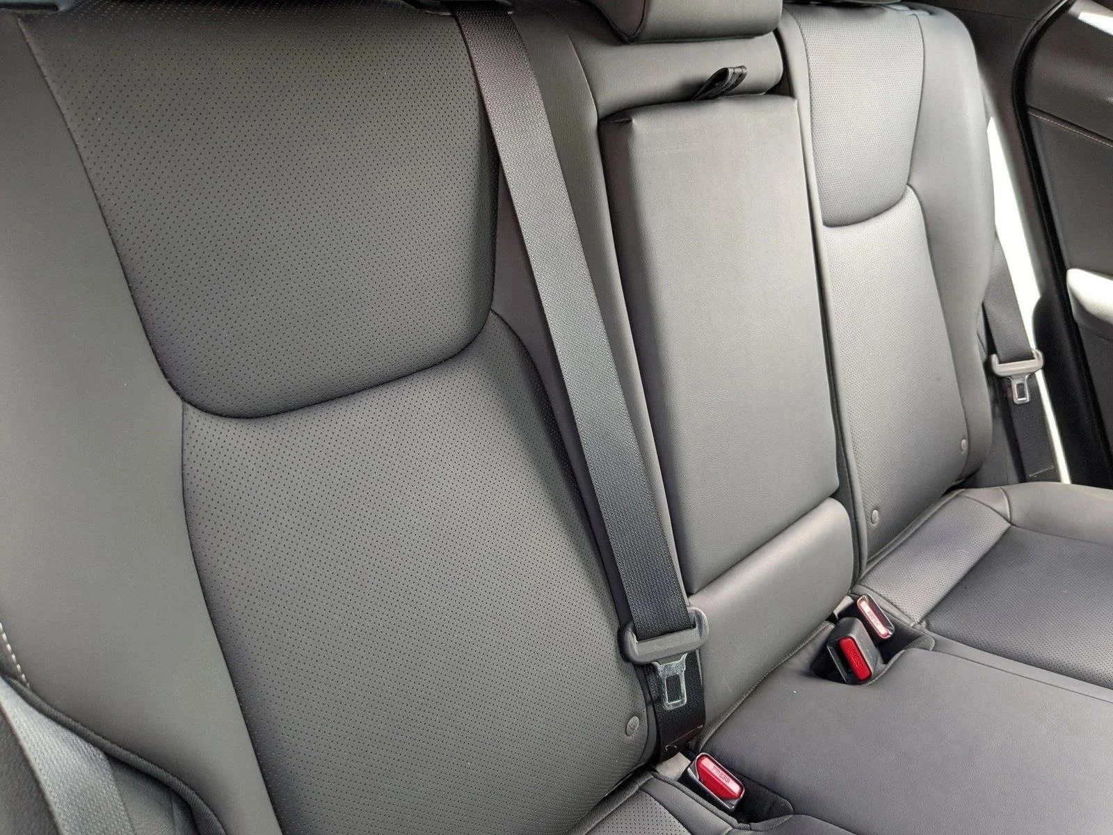 Used 2024 Redline Lexus NX 350 F SPORT Handling image 18