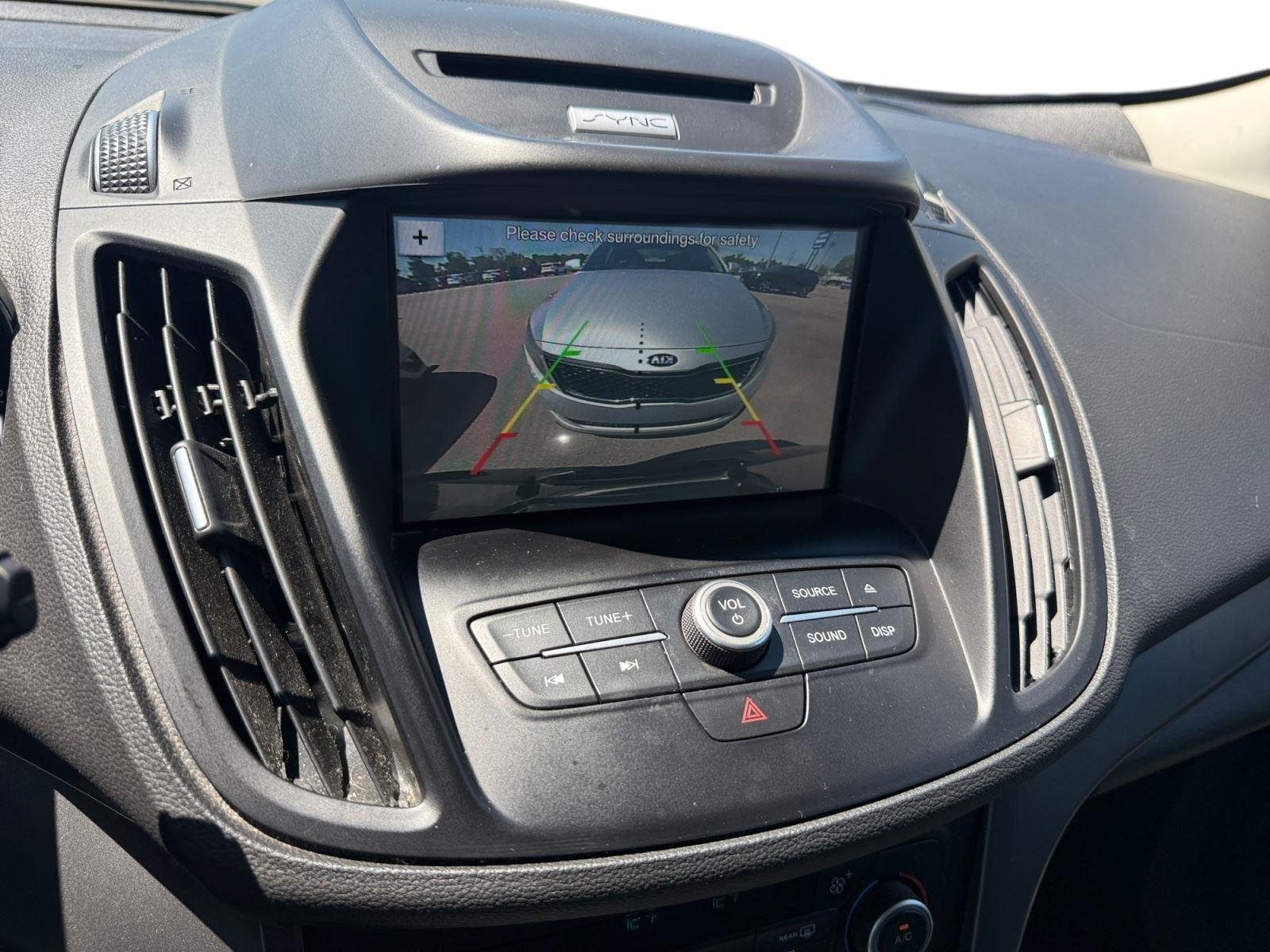 Used 2018 Shadow Black Ford SE image 18