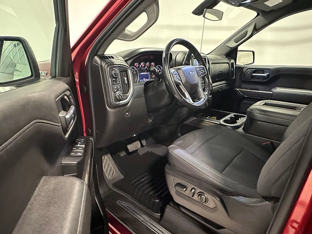 Used 2022 Cherry Red Tintcoat Chevrolet RST image 18
