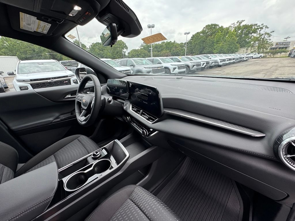 2026 Chevrolet Equinox LT - Photo 16