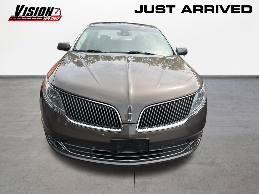 Used 2015 Brown Lincoln Base image 2