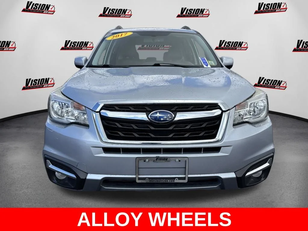 Used 2017 Silver Subaru 2.5i Limited image 2